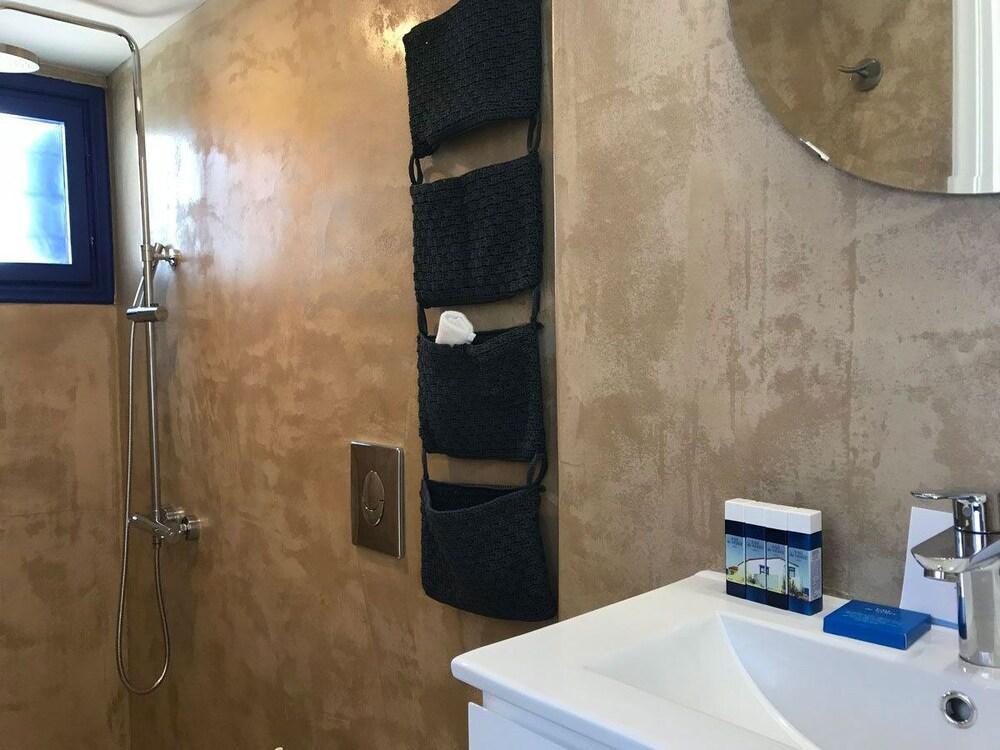 Psathi Blue Beta Apartment Đảo Đảo Kimolos Ngoại thất bức ảnh
